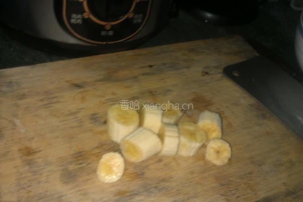 香蕉牛奶(2人份）的做法图解2