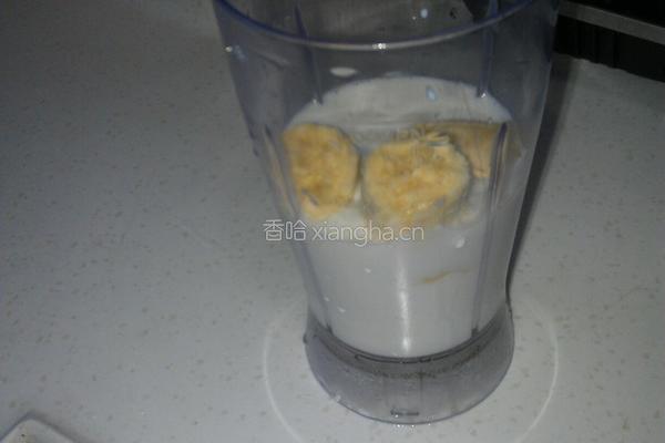 香蕉牛奶(2人份）的做法图解4