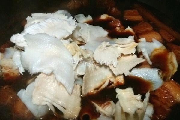 外婆笋干烧肉的做法图解11