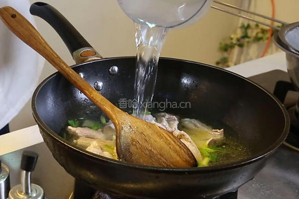 海带炖排骨的做法图解5