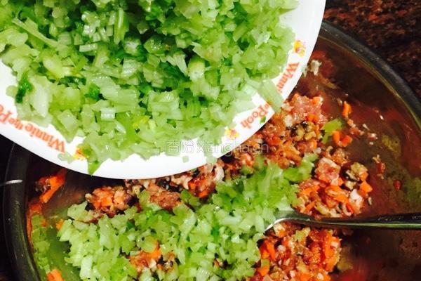 芹菜煎饺的做法图解7