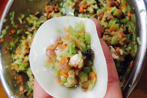 芹菜煎饺的做法图解9