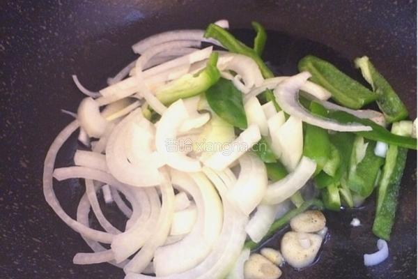 泰国风味炒章鱼虾仁的做法图解6