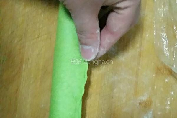 彩色酸菜水饺的做法图解7