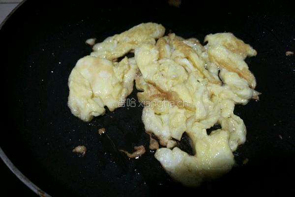 鸡蛋炒乌冬面的做法图解5