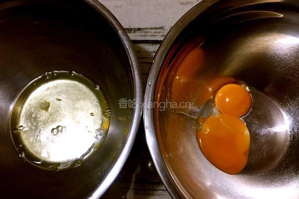 葡萄干纸杯蛋糕的做法图解2