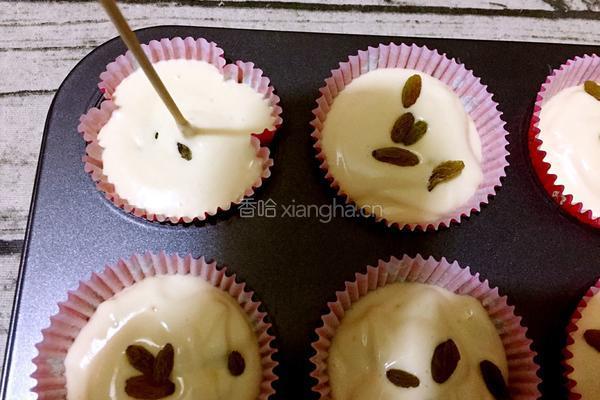 葡萄干纸杯蛋糕的做法图解14