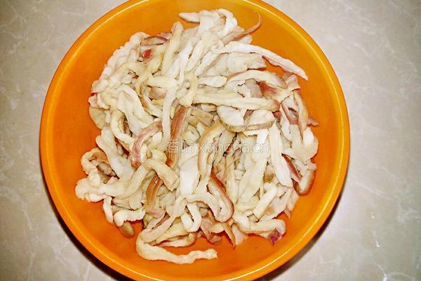 酸辣椒炒萝卜干的做法图解4