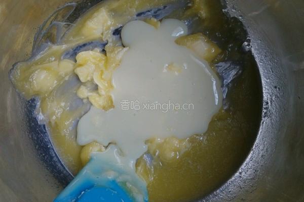 特浓牛奶初乳棒的做法图解2