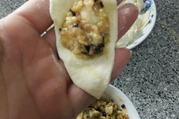 大馅混沌的做法图解5
