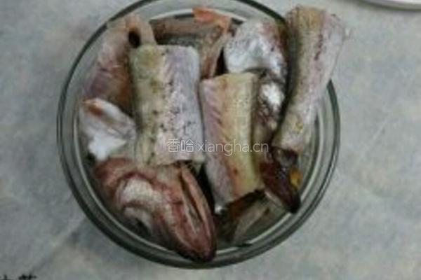 明太鱼豆腐汤的做法图解1