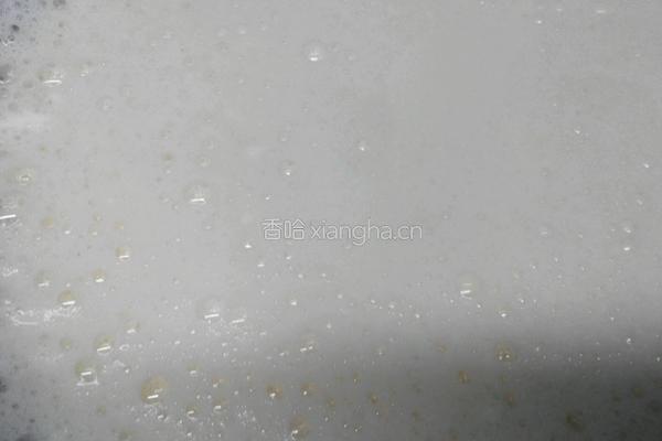 棉花糖牛奶布丁的做法图解3