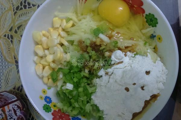 土豆煎饼的做法图解1