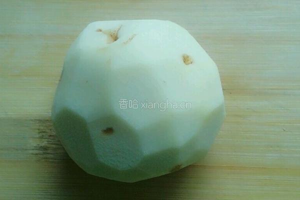 盐菜洋芋片汤的做法图解3
