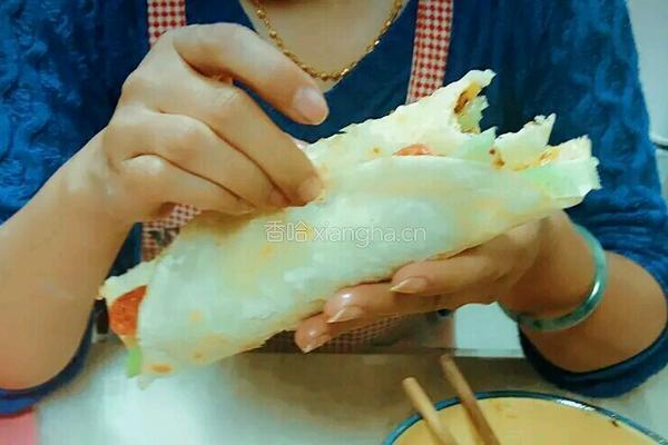 鸡蛋灌饼的做法图解3