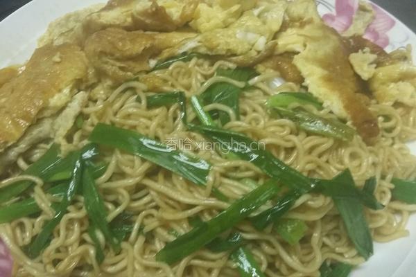 葱香鸡蛋面的做法图解10