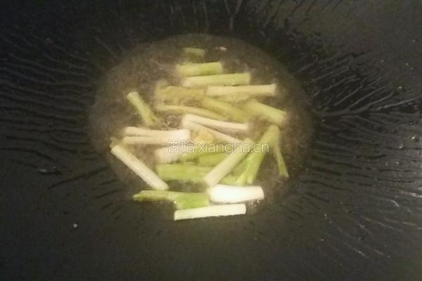 葱香鸡蛋面的做法图解7