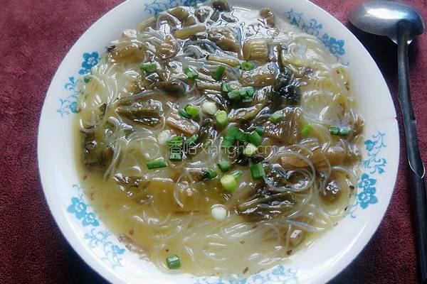 酸菜粉丝汤的做法图解7