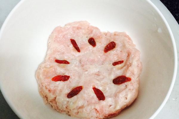 鸡蛋肉泥羹的做法图解3