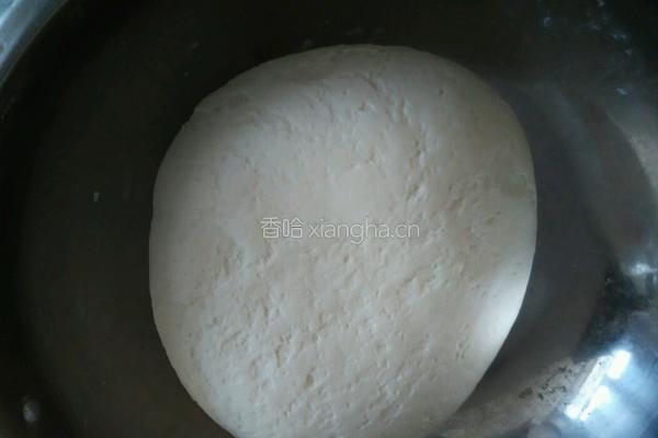 酸菜油渣饺子的做法图解1