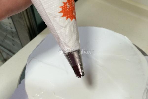 8寸草莓奶油蛋糕的做法图解8