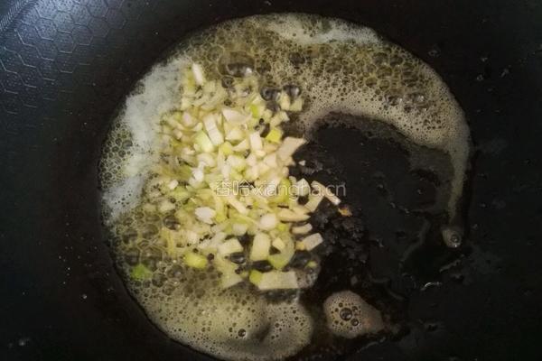 虾仁焗饭的做法图解4