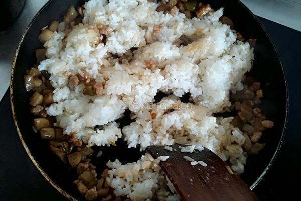 风味炒饭的做法图解5
