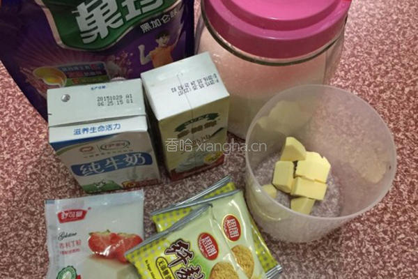 黑加仑慕斯蛋糕（六寸）的做法图解1