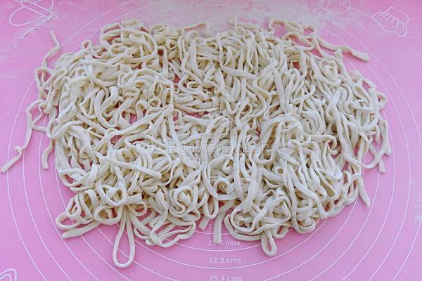 西红柿鸡蛋打卤面的做法图解9