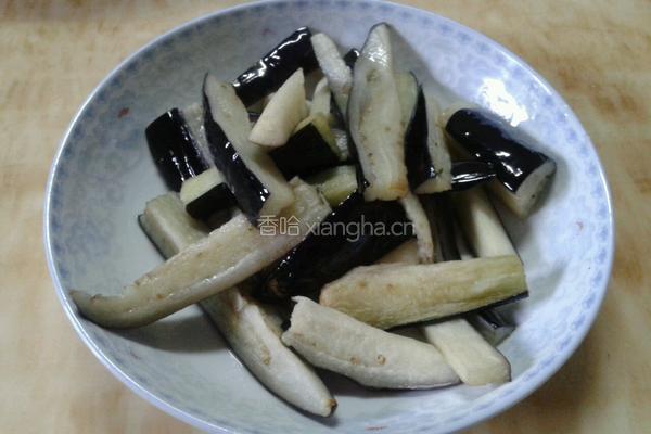 香辣茄子炒肉的做法图解4