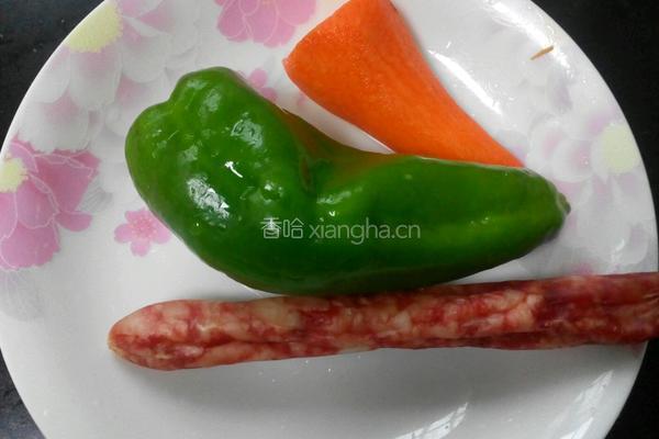 香肠鲜蔬糯米蛋的做法图解2