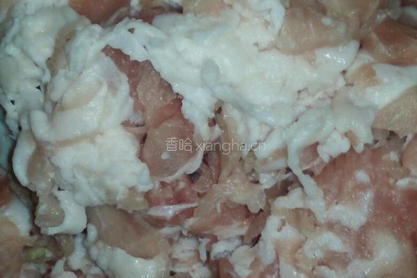 葱爆羊肉的做法图解2