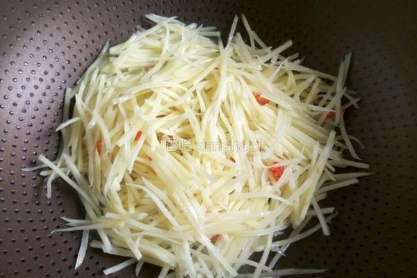 土豆丝盖浇面的做法图解6