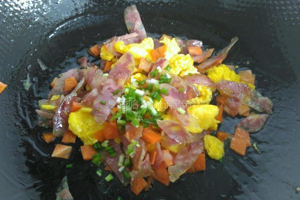 香肠鸡蛋炒饭的做法图解5