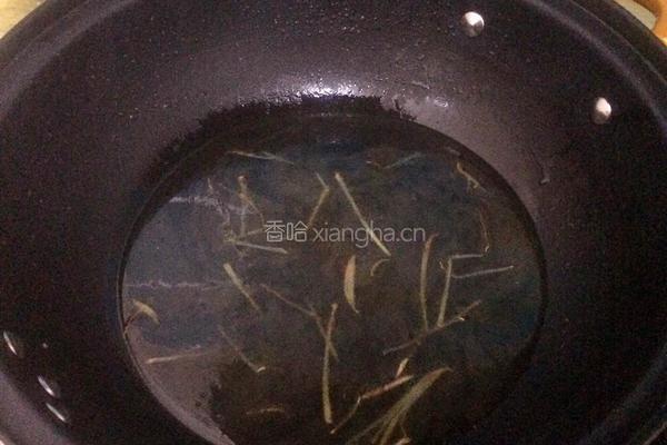 黄翅鱼汤的做法图解7