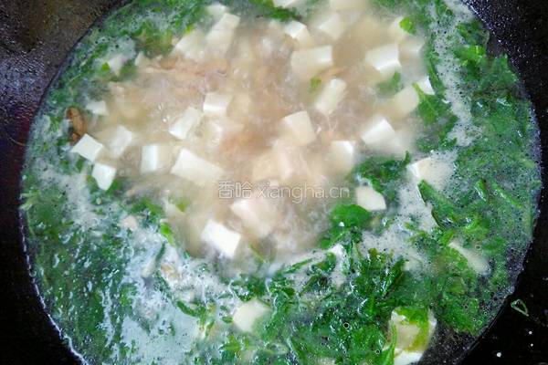 荠菜豆腐汤的做法图解13
