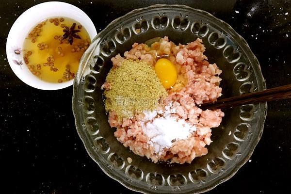 年夜饭_四喜丸子的做法图解2