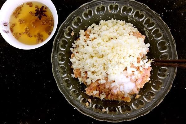 年夜饭_四喜丸子的做法图解3