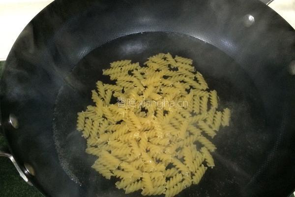意大利面的做法图解4