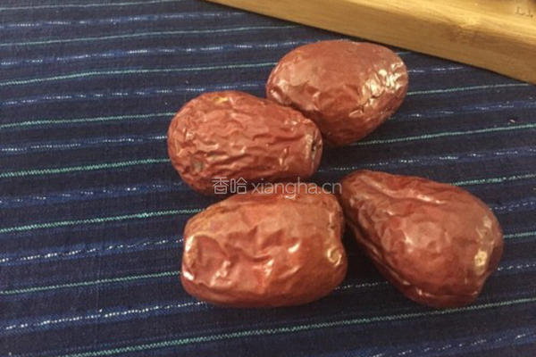 枣核桃的做法图解2