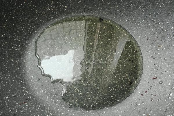 杏鲍菇炒红萝卜的做法图解3