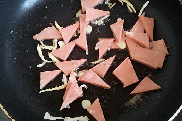 清炒西葫芦火腿片的做法图解4