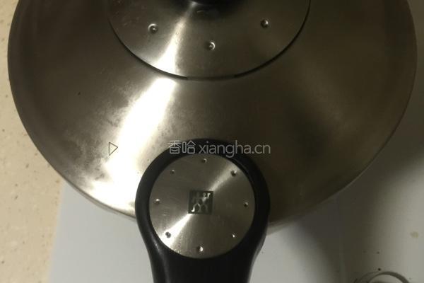 红烧肘子的做法图解5