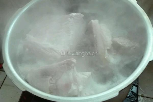 梅菜扣肉的做法图解2