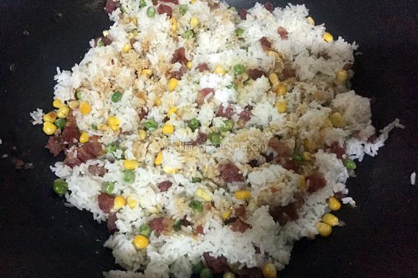 腊肠炒饭的做法图解6