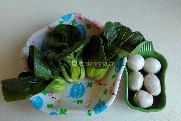 菜心丸子汤的做法图解1