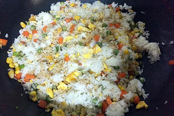 什锦蛋炒饭的做法图解7