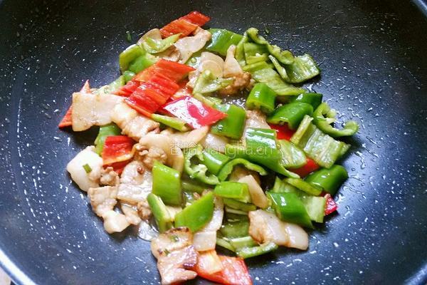 双椒炒肉片的做法图解7