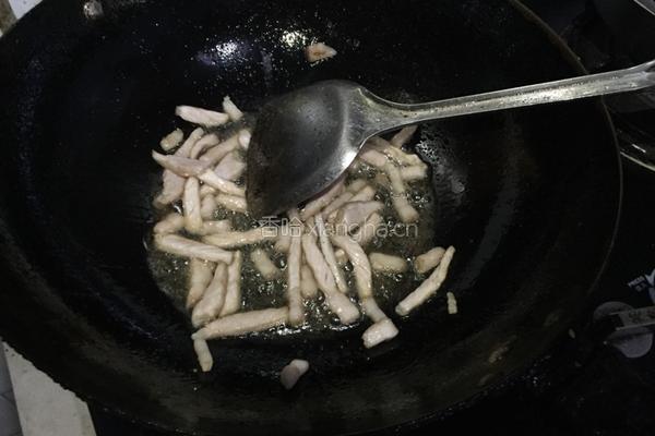 蘑菇鸡蛋汤的做法图解4