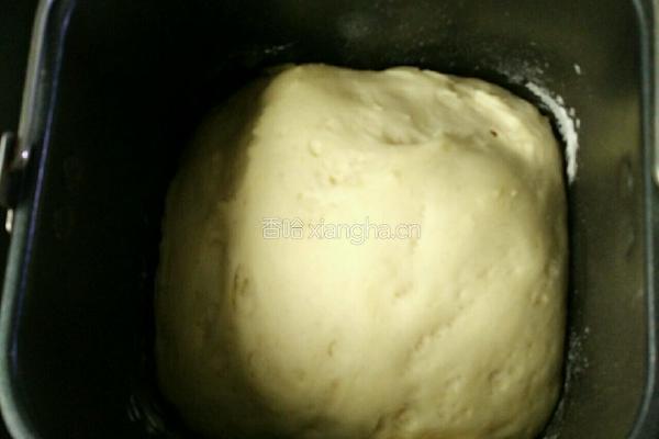 炼乳杏仁奶香小餐包的做法图解5
